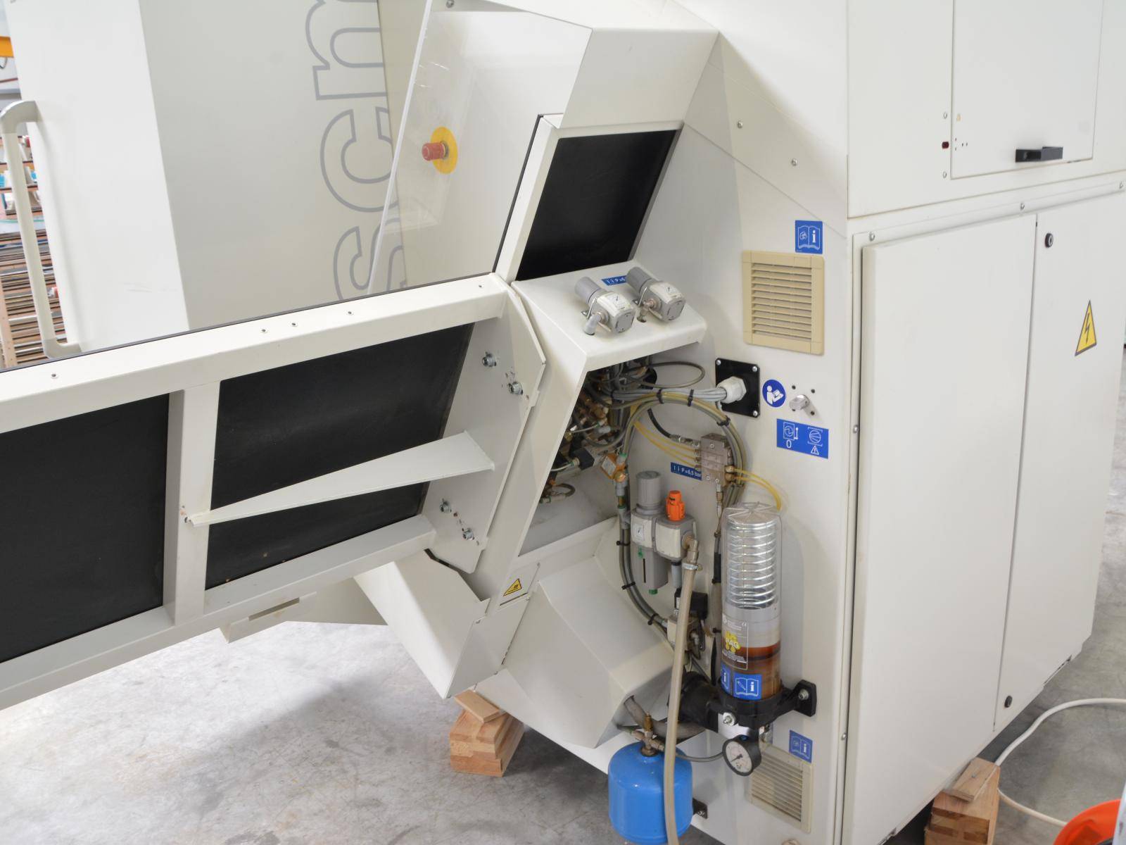 SCM Vertical CNC machining centre CYFLEX F900 buy second-hand