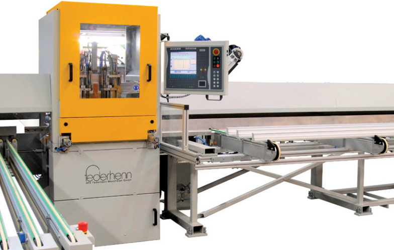 Cutting machine used. Фурнитурная станция Federhenn. Станок для раскроя ПВХ. Федерхен оборудование. Пильный центр Рапид для распила ПВХ профиля.